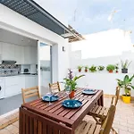 Dona Carmen House